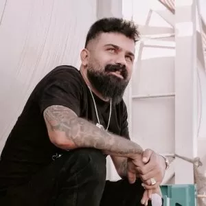 فرهاد جهانگیری - فرهاد