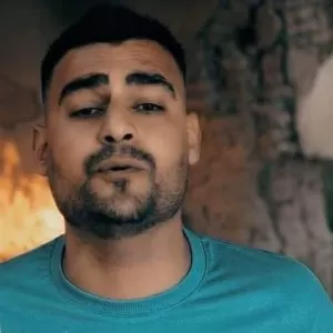 روح الله کرمی - حواس پرتی گردمه