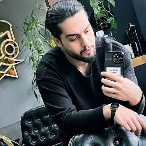 حامیم - ما آدم دنیای همدیگه نبودیم