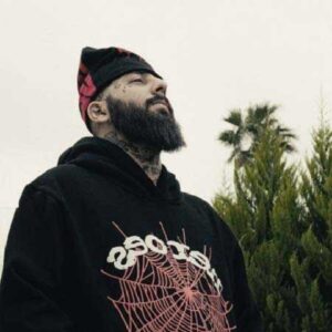 ویناک - بی معرفت